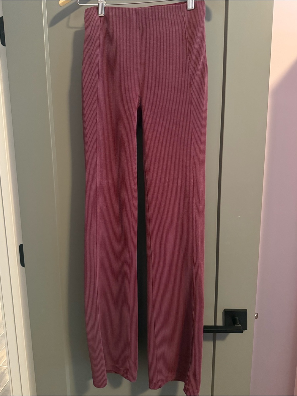 Lululemon Ribbed Softstream Pants - Picture 2 of 2